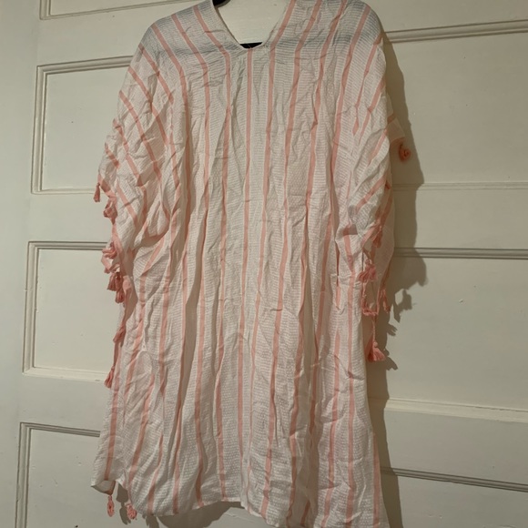 Lightweight Striped Tassel Kimono NWT - Picture 5 of 16